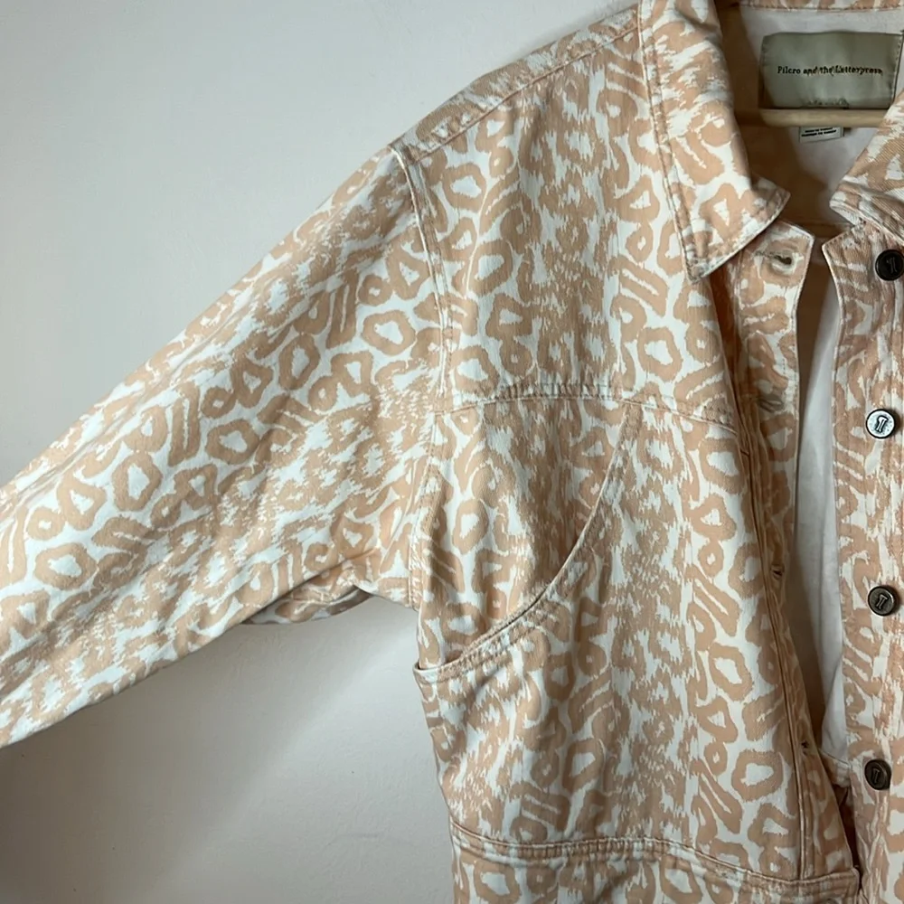 Pilcro Printed Trucker Jacket in Pink and White‎ size medium